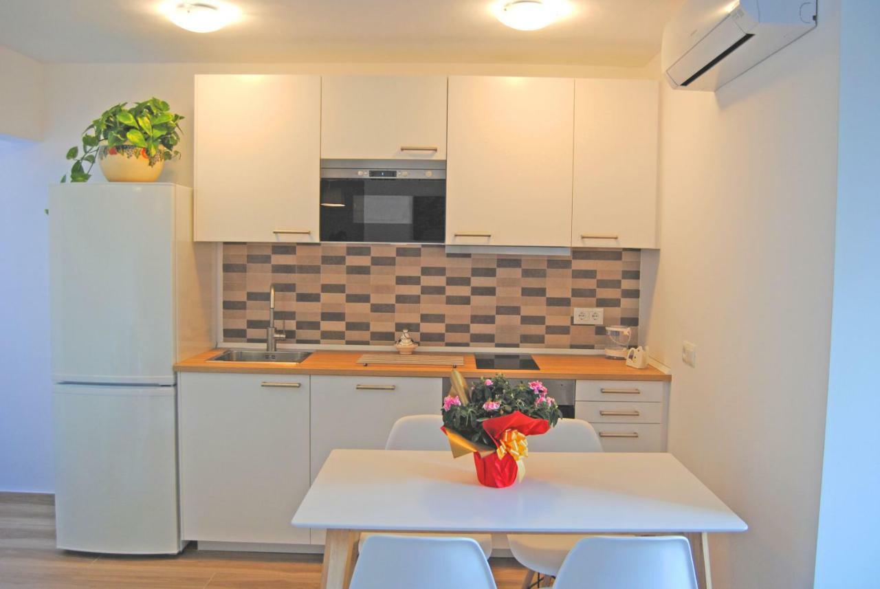 Recently Refurbished Apartment With Sea Views. Fuengirola Exterior foto